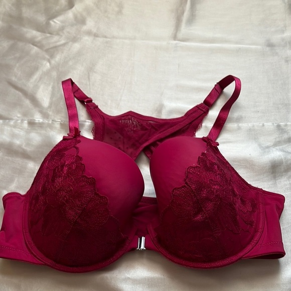Déesse Red Lace Bra 38DD Sexy Racerback - Picture 1 of 4